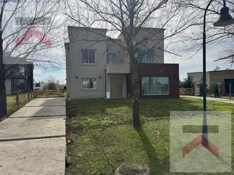 Casa en Alquiler de 6 dormitorios