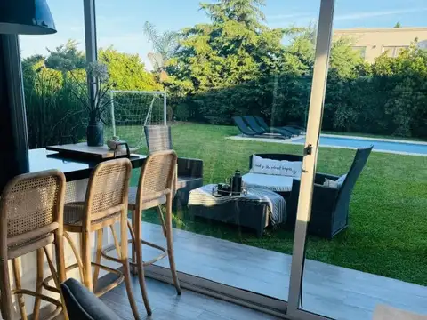 Casa en Alquiler Temporal de 4 dormitorios