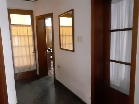 Casa en Venta en Alberdi, USD 120.000