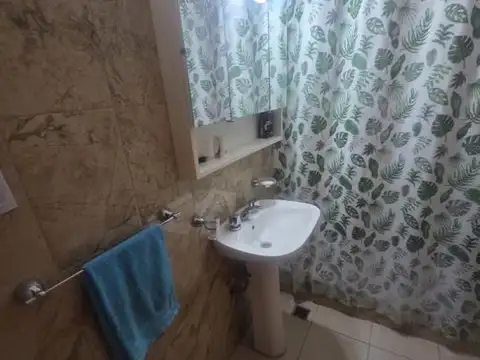 DEPARTAMENTO 3 AMB CON PATIO LOMA HERMOSA