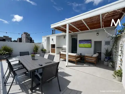 Departamento en venta de 3 ambientes con terraza privada y cochera - Villa Ballester Centro