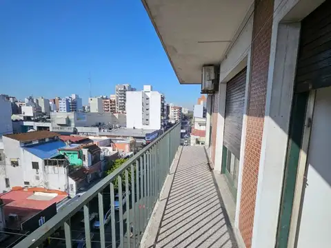 Departamento en Alquiler en Morón, $ 670.000