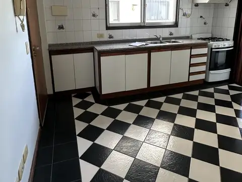 Departamento en Alquiler en Centro / Microcentro, $ 780.000