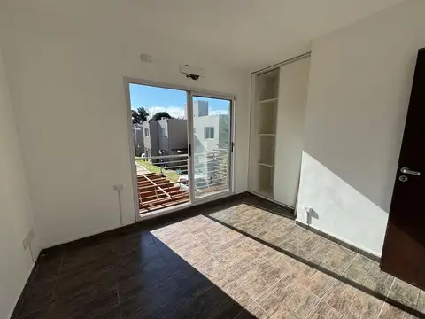 Propiedad tipo dúplex- Ituzaingó sur