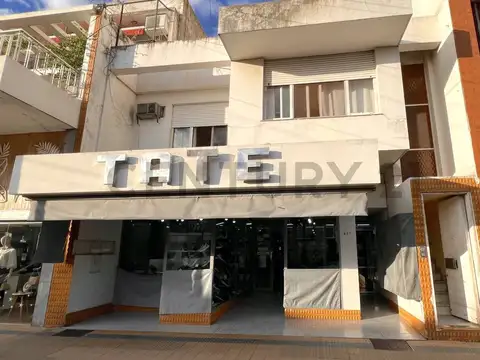 DOS DEPARTAMENTOS EN PLANTA ALTA CON INGRESO POR ESCALERAS-IDEAL INVERSIÓN Venad