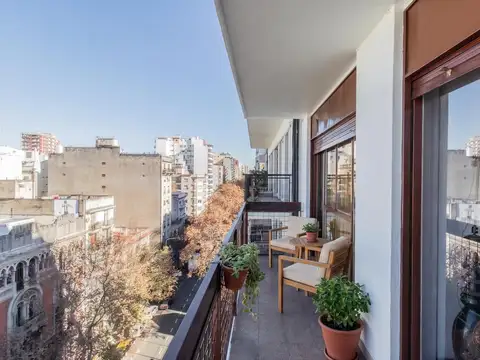 Venta 3 amb Balvanera 9no piso balcón corrido