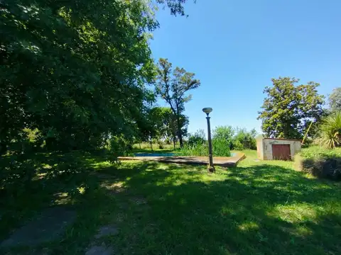 Casa 6 ambientes con 5 baños