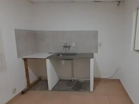 Local en Alquiler en Resistencia, $ 650.000