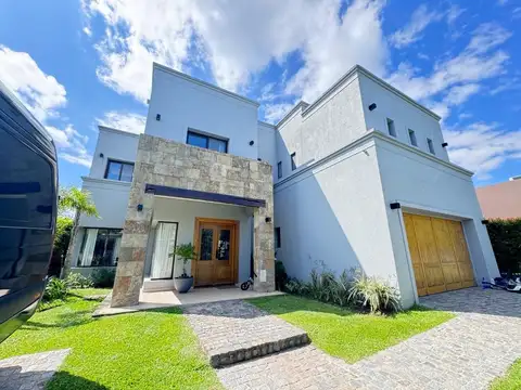 Casa  en Venta en Los Alisos, Nordelta, Tigre