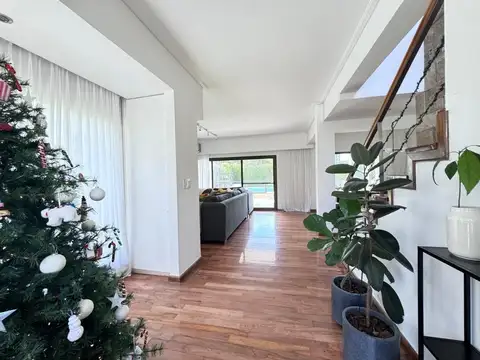 Casa en Venta en Los Alisos 4 dormitorios, Nordelta 100