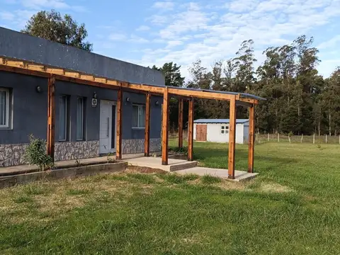 Venta Casa quinta pileta lote 6375m2 La Trinidad