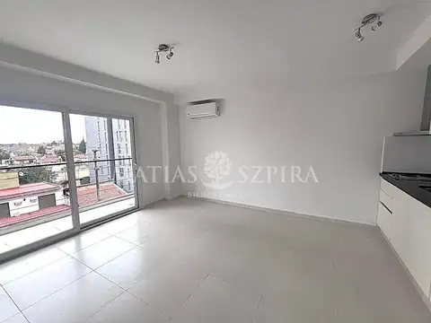 Departamento en Alquiler con 1 cochera