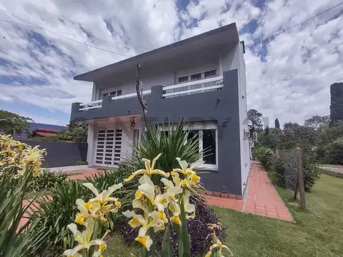 Acceso 16 Julio 7 700, Piso 0