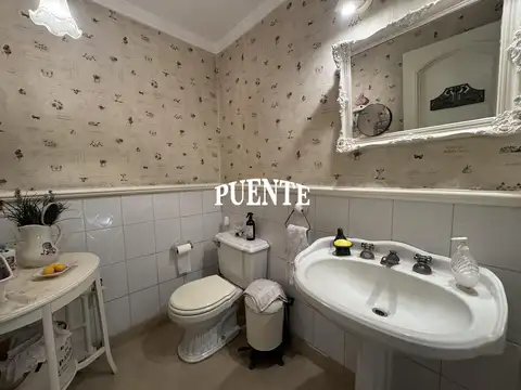 Casa en Venta al Oeste
