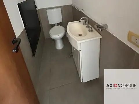 Casa en Alquiler con 1 cochera