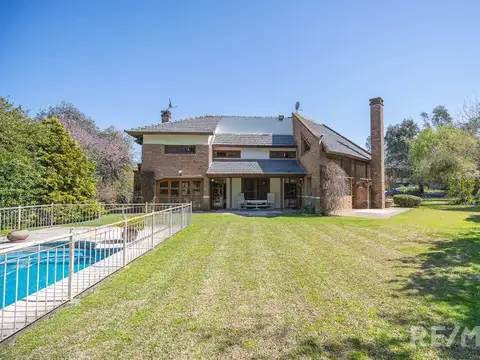 Casa en Venta en Las Praderas De Lujan, USD 170.000