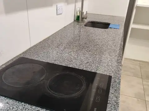Departamento en Alquiler con 1 cochera
