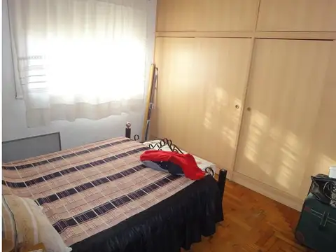 Depto Tipo Casa en Venta 60 años