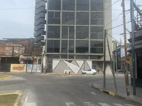 Av Almirante Brown 1477
