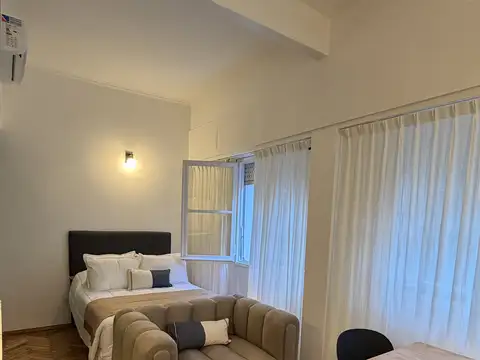 Departamento en Alquiler en Recoleta, $ 850.000