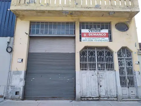 Av. Fernandez De La Cruz 1000