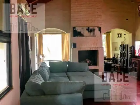Casa en Venta al Oeste