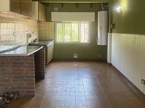 Depto Tipo Casa en Venta en Monte Grande, USD 60.000