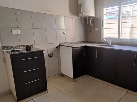 Casa en Alquiler al Oeste
