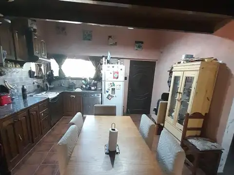 Casa en venta - 2 Dormitorios 1 Baño - Pilar