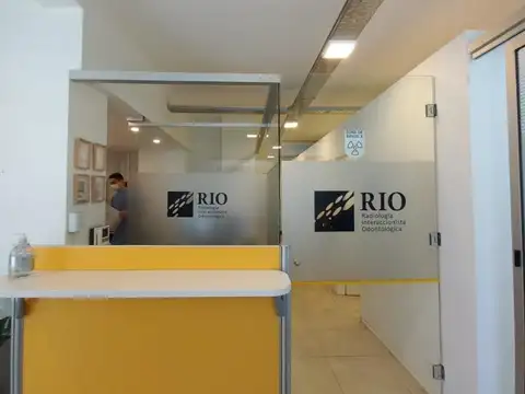 Local Comercial de 60 m² en Venta en Plaza Mitre