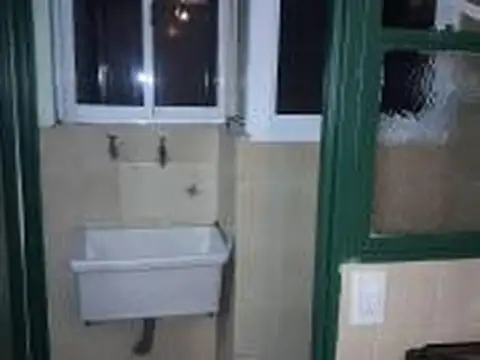 Avenida Juan De Garay 2400, Piso 2