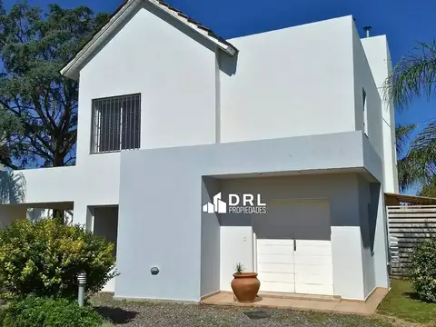 Casa en Alquiler en Villa Belgrano, $ 2.300.000