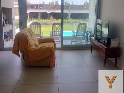 Departamento en venta - 2 Dormitorios 1 Baño - San Isidro