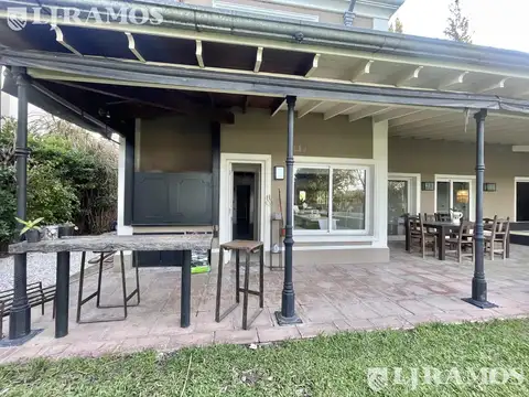 Casa en Venta en Altamira, USD 890.000