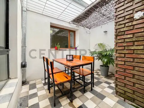 18 entre 56 y 57 1100, Piso 0