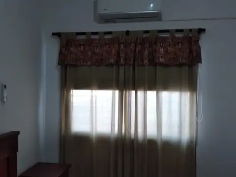 VENTA CASA 1 DORM UNIVERSITARIO DE HORIZONTE