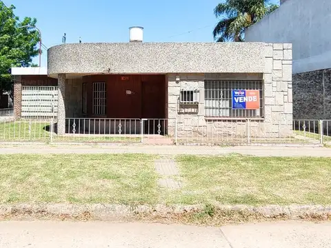 Casa de Dos Dormitorios Céntrica