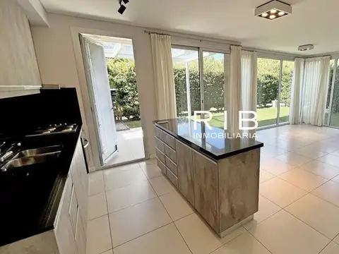 VILAHAUS - Ayres Vila