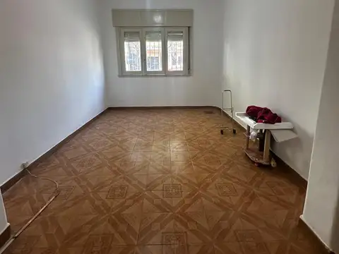 Depto Tipo Casa en Alquiler de 2 ambientes