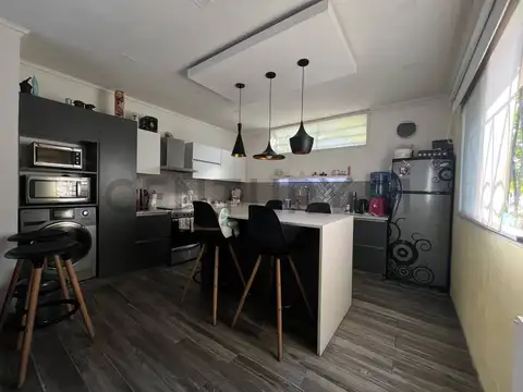 Departamento en Venta en Isidro Casanova, USD 105.000