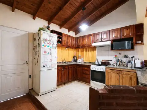 Casa en venta 4 dormitorios 450mt2