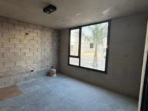 Polo Ezeiza 2600 mts cub