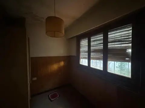 Depto Tipo Casa en Venta 50 años