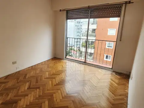 DEPARTAMENTO 2 AMBIENTES MUY LUMINOSOS - APTO PROFESIONAL