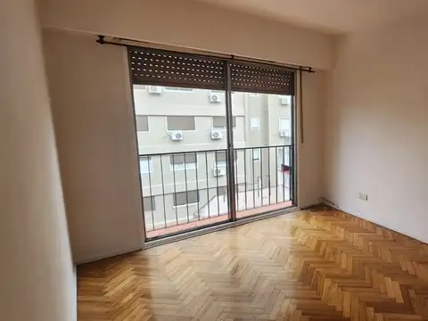 Avenida Olazábal 5300, Piso 8
