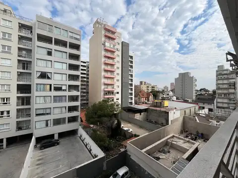 Ayacucho al 2240