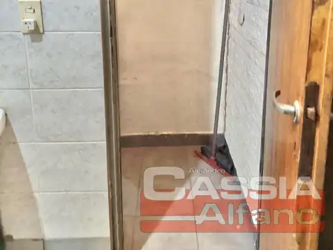 Depto Tipo Casa en Venta en Banfield, USD 55.000