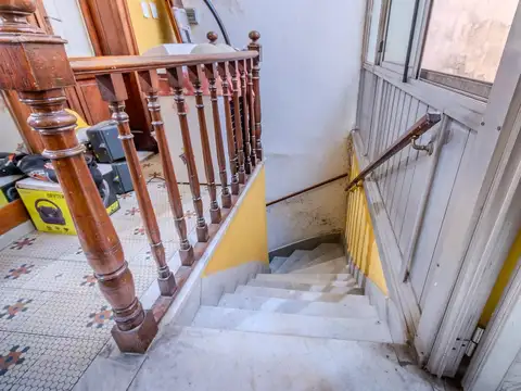 Depto Tipo Casa 4 ambientes con 2 baños