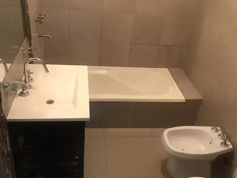 Villa Devoto 1 amb impecable PH PB FRENTE! TINOGASTA  Y AV SEGUROLA  Apto profesional