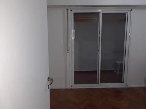 Humahuaca 4600, Piso pb